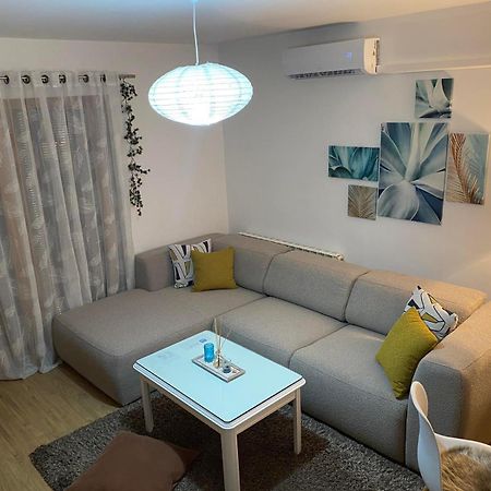 Route 68 Apartment Sarajevo Bagian luar foto