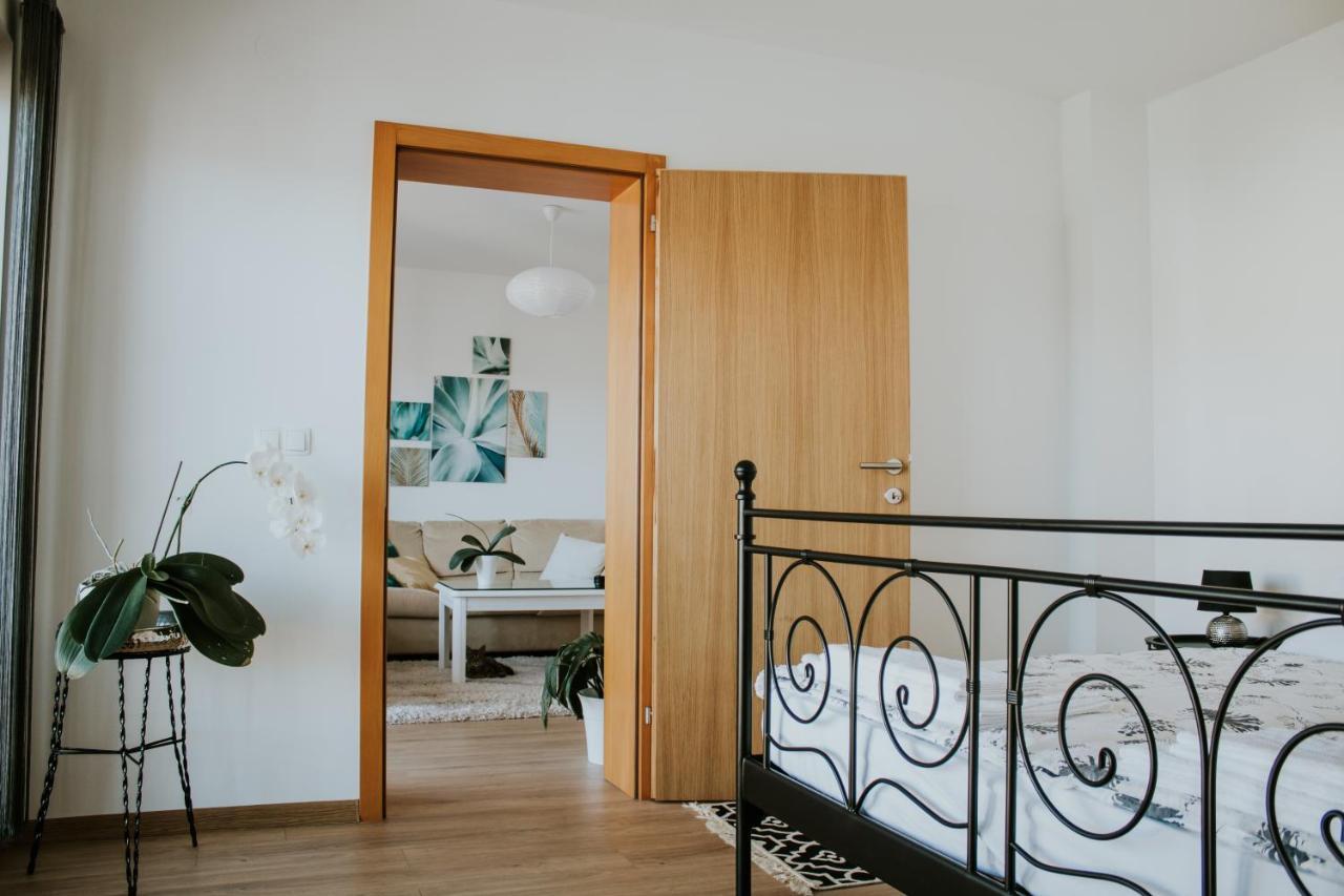 Route 68 Apartment Sarajevo Bagian luar foto