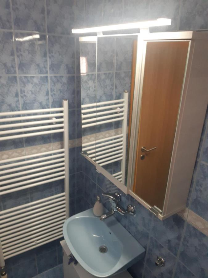 Route 68 Apartment Sarajevo Bagian luar foto