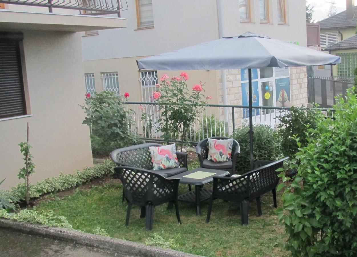 Route 68 Apartment Sarajevo Bagian luar foto