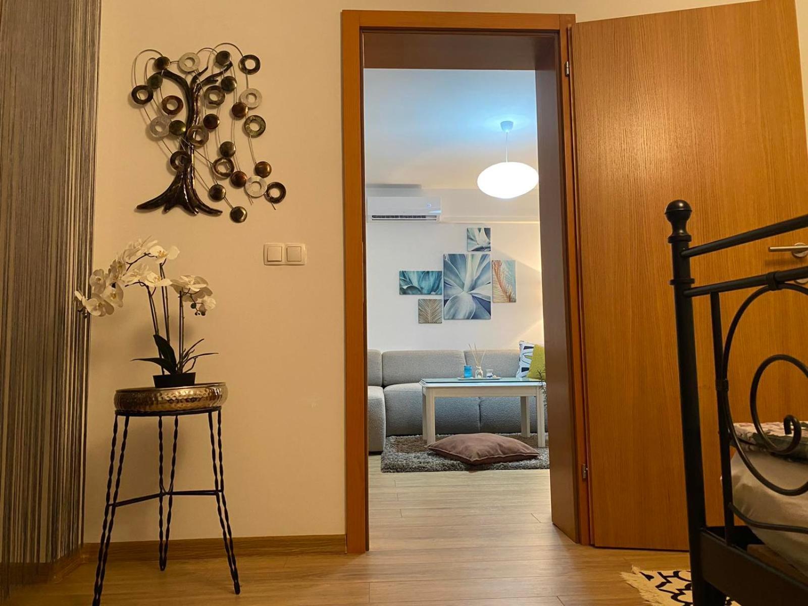 Route 68 Apartment Sarajevo Bagian luar foto